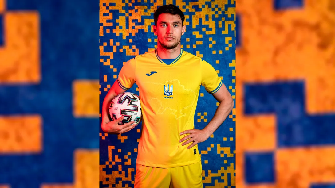 «Пришитый» на футбольной форме украинской сборной Крым предлагают считать рекламой