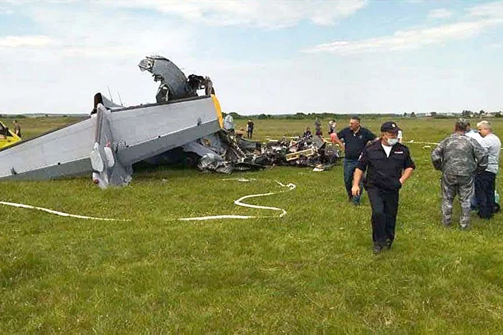Число погибших при крушении самолета в Кузбассе выросло до девяти человек 