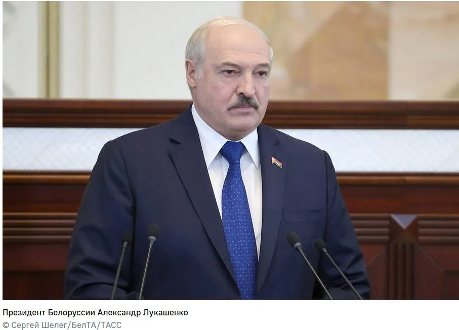 Лукашенко заявил, что Белоруссия не будет принимать самолеты с территории Украины