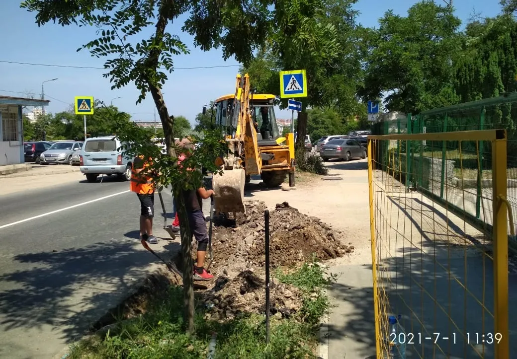 Исторический бульвар в Севастополе вновь подвергся атаке ремонтников