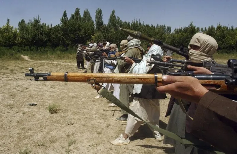 Обвал: наступление талибов* и новые игроки в Афганистане