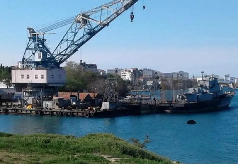 Кто и сколько заработал на уничтожении экологии разделкой кораблей в Севастополе 