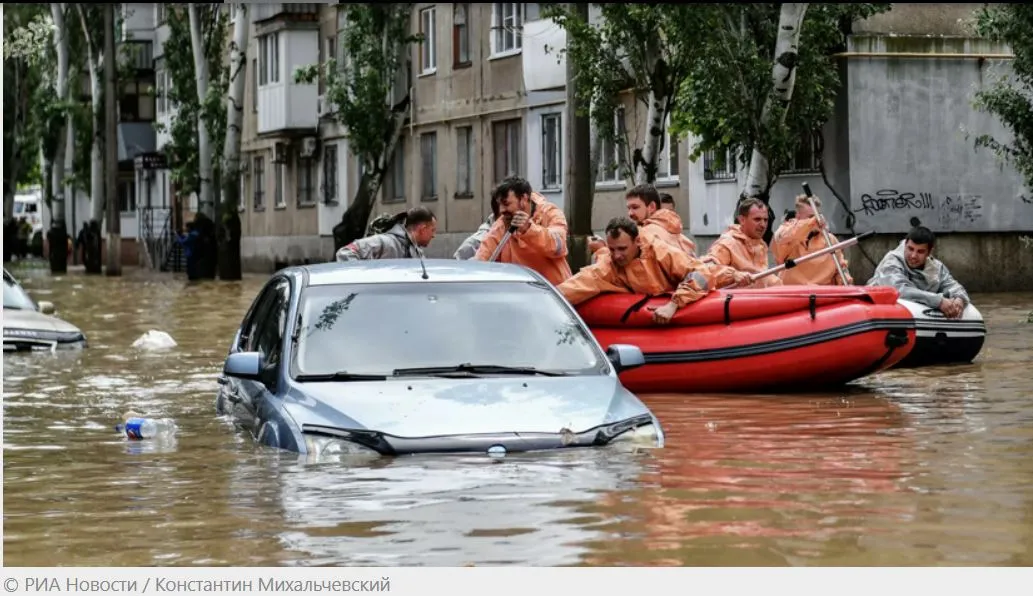 Число подтопленных домовладений из-за непогоды на Кубани превысило 1300