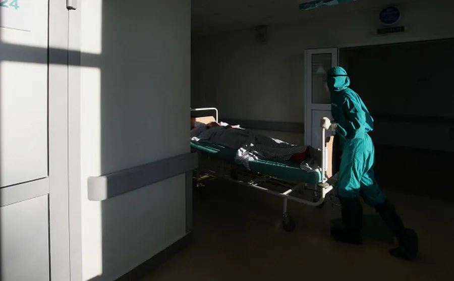В Севастополе от коронавируса умер 26-летний пациент