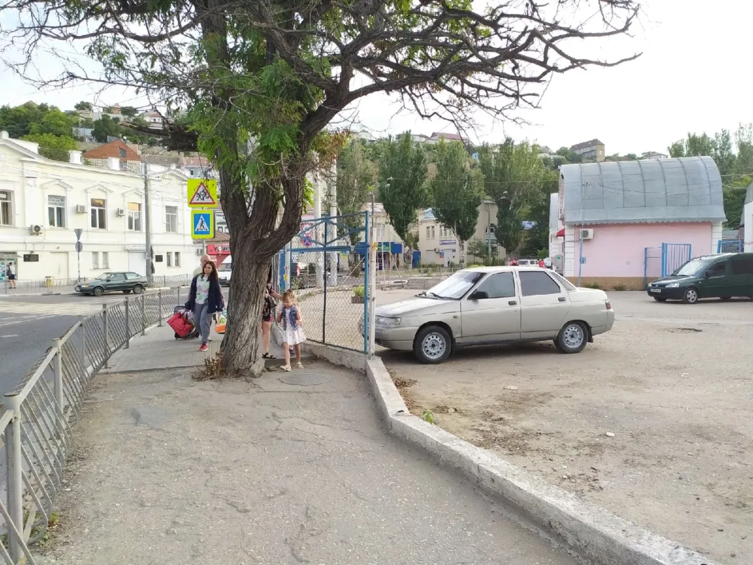 СевСети #1306. Загадки на автовокзале, котлованы в заказнике и Севастополь без интернета