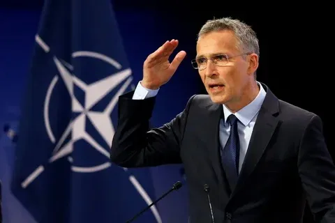 Генсек НАТО предостерег ЕС от создания собственных вооруженных сил