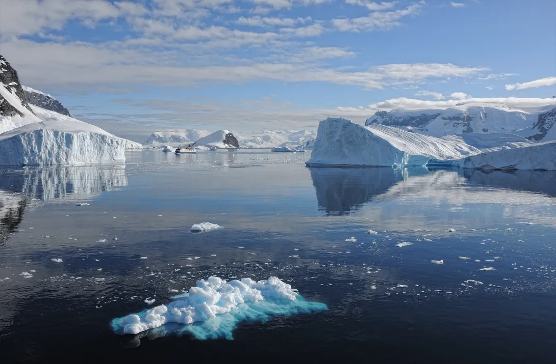 В Антарктиде будут искать природный артефакт, которому 1,5 миллиона лет