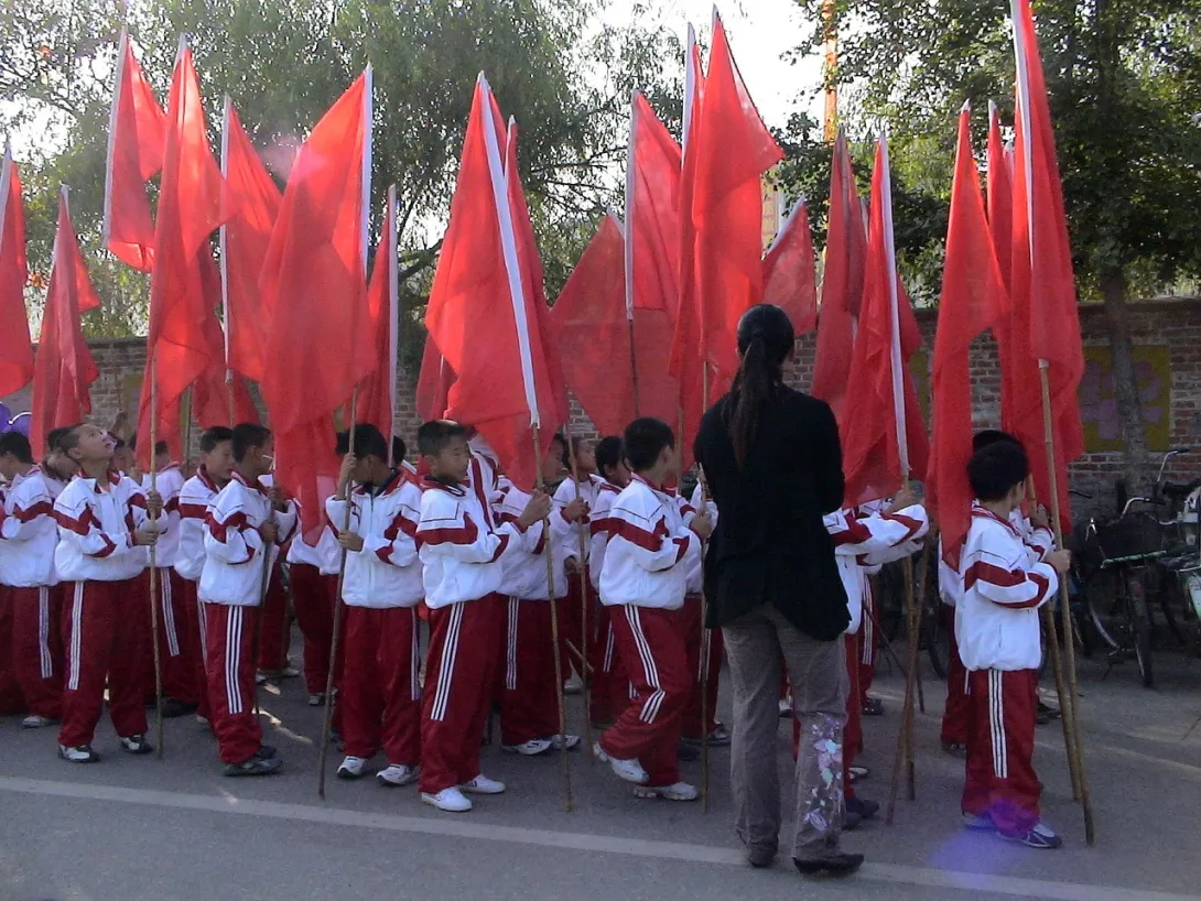 В Китае «чипировали» детей