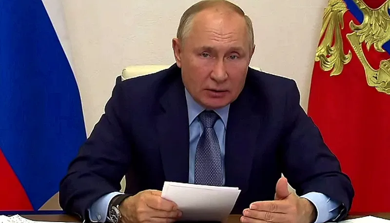 Путин утвердил нерабочую неделю с 30 октября по 7 ноября