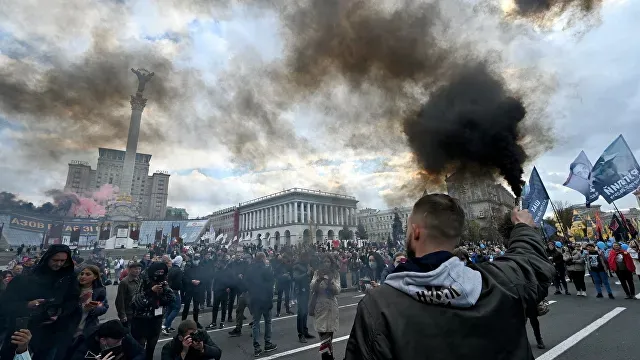 Украинские националисты рассорили Киев с Варшавой