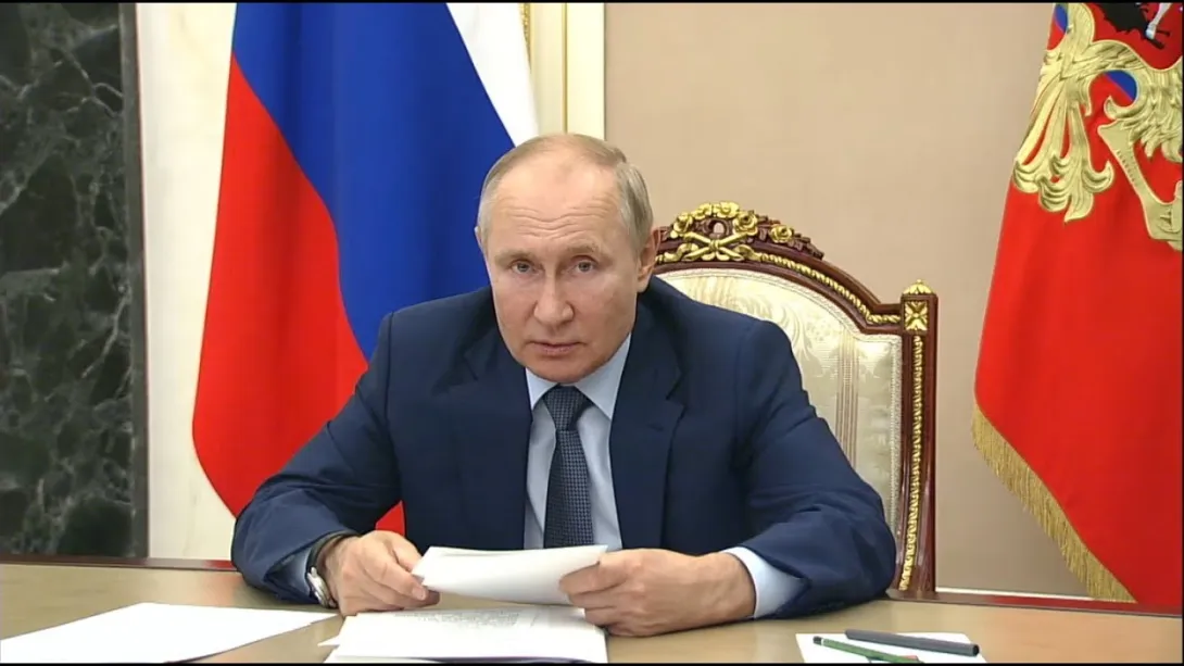 Путин предложил включить в «Пушкинскую карту» покупку билетов на российское кино