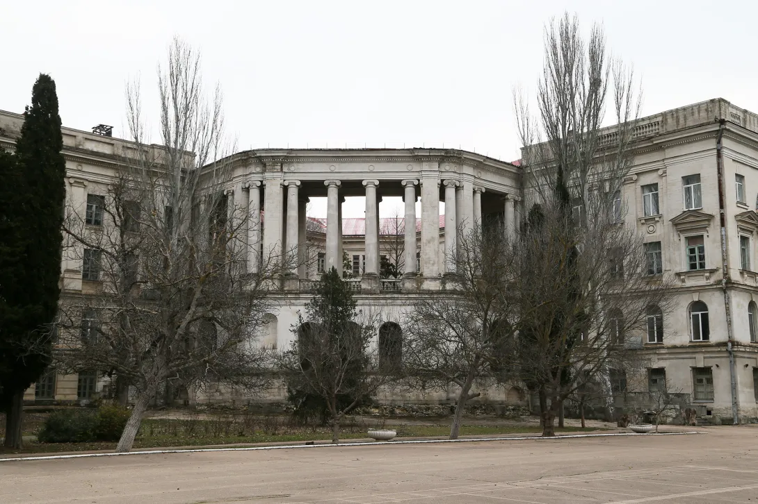 Удивительный севастопольский дворец, который уцелел во время войны
