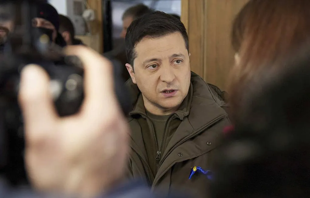 Зеленский вновь полностью исключил прямые переговоры с ДНР и ЛНР 