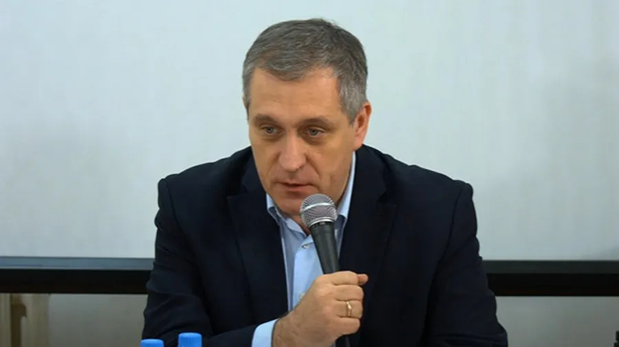 Будет прямое соприкосновение с НАТО, – Межуев о будущем России и Украины