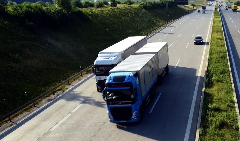 Какие трудности поджидают перевозчиков грузов в Крым