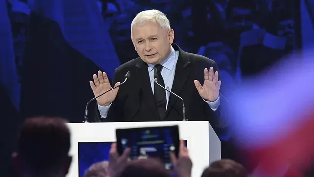 Качиньский выступил за размещение американского ядерного оружия в Польше