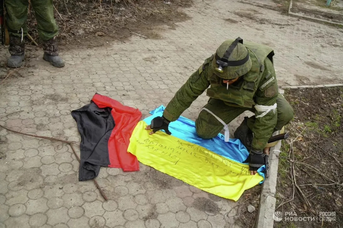 Экс-куратор из СБУ передал российским силовикам данные о боевиках «Правого сектора»*