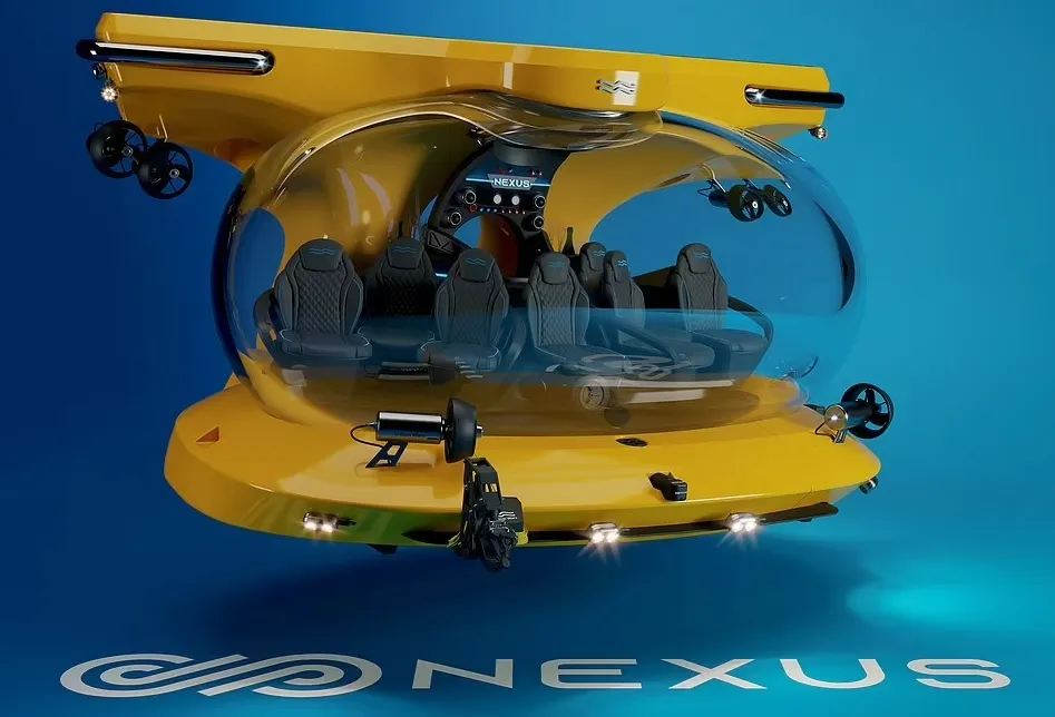 Изобретатели показали новую туристическую субмарину с круговым обзором