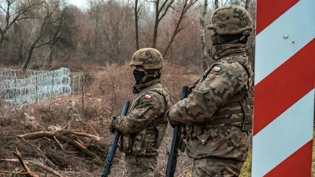 В Варшаве заявили, что польские военные уже участвуют в боях на Украине
