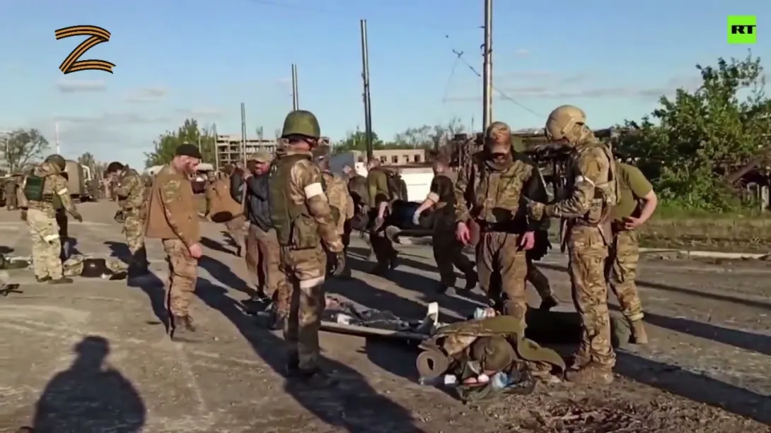 Минобороны назвало количество сдавшихся за сутки в плен бойцов ВСУ с «Азовстали»