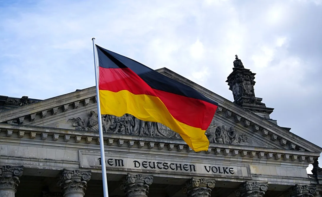 Германия объяснила задержку поставок оружия Украине