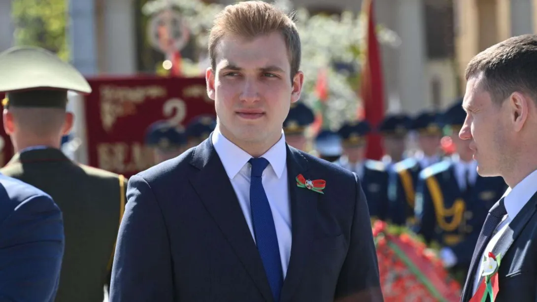ОНТ: сын президента Белоруссии Лукашенко Николай окончил школу с золотой медалью