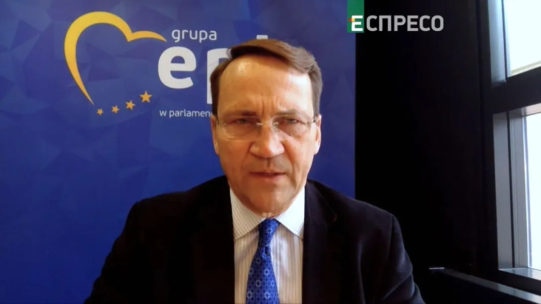 Депутат ЕП Сикорский заявил о праве Европы передать Украине ядерное оружие