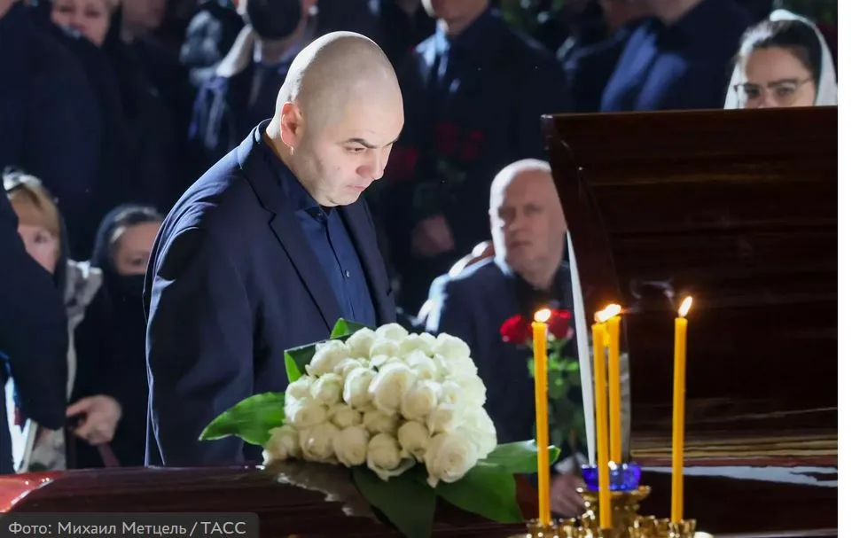 Внебрачный сын Жириновского вспомнил о последних днях жизни отца