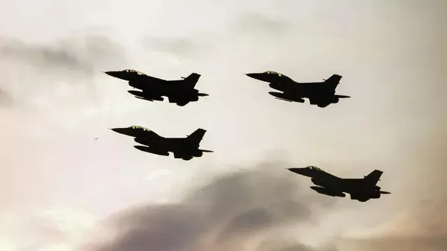 В США внесли законопроект об обучении летчиков ВСУ на F-16
