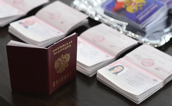 Путин ввел упрощенное российское гражданство для всех украинцев