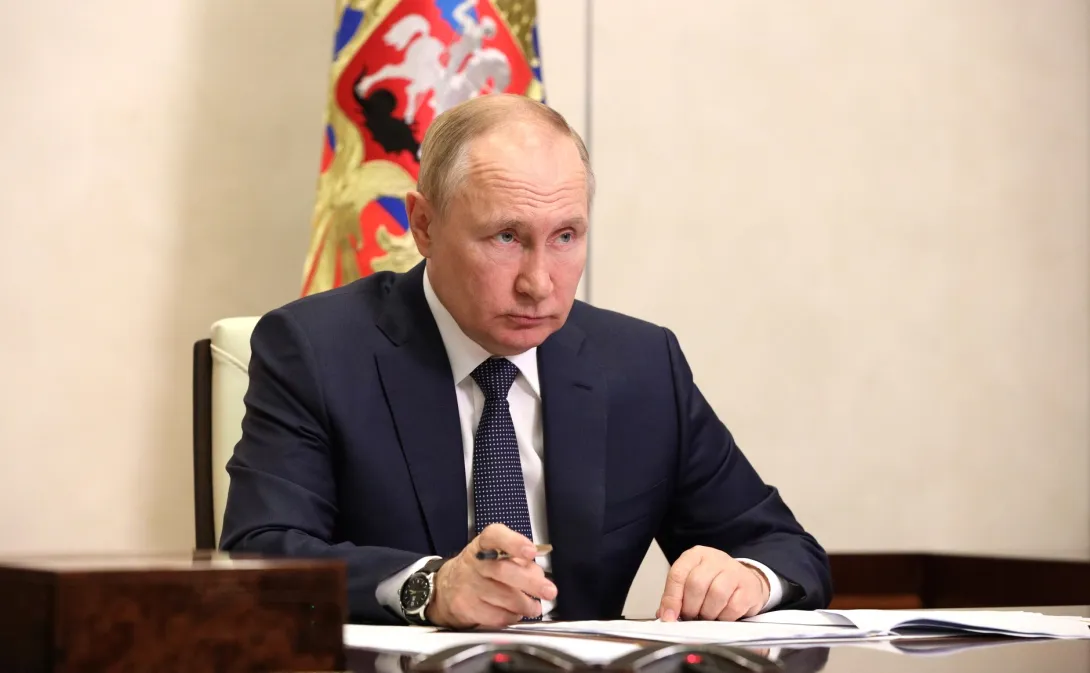 Строитель больниц в Севастополе вызвал неодобрение Путина 