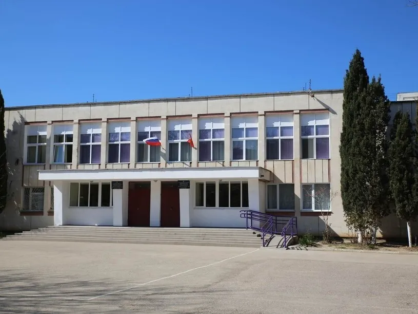 Севастопольские школы проверят силовики