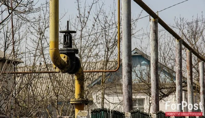 Ремонт сетей в Крыму оставил без газа 12 тысяч абонентов