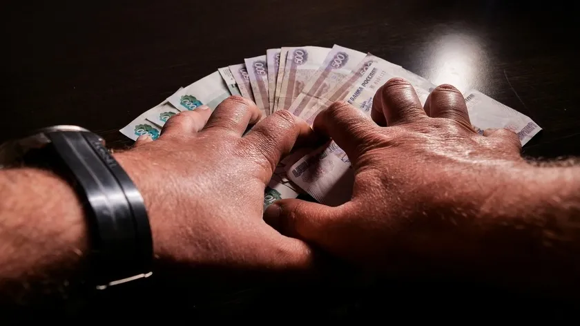 Из филиала банка незаметно вынесли 19 миллионов рублей