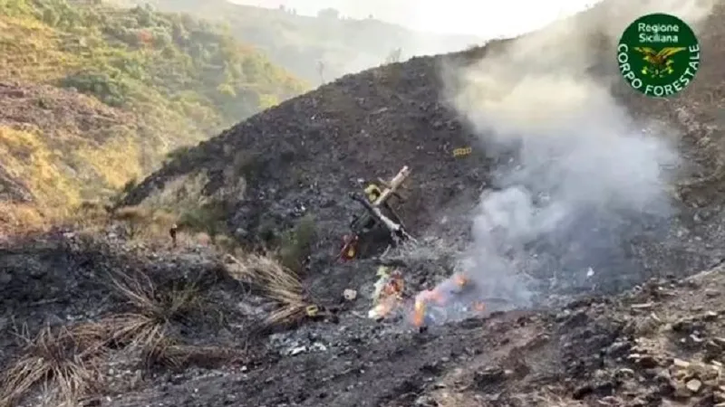 Самолёт разбился во время тушения пожара