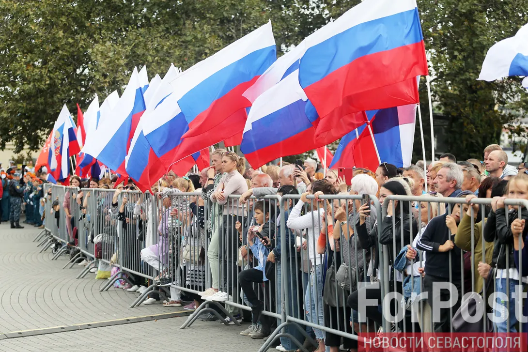 В Госдуме снова озаботились любовью россиян к Родине и предложили новый закон