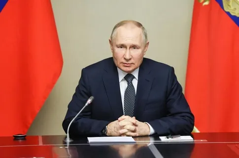 Путин поручил к апрелю 2024 года создать ресурс по актуализации документов воинского учета