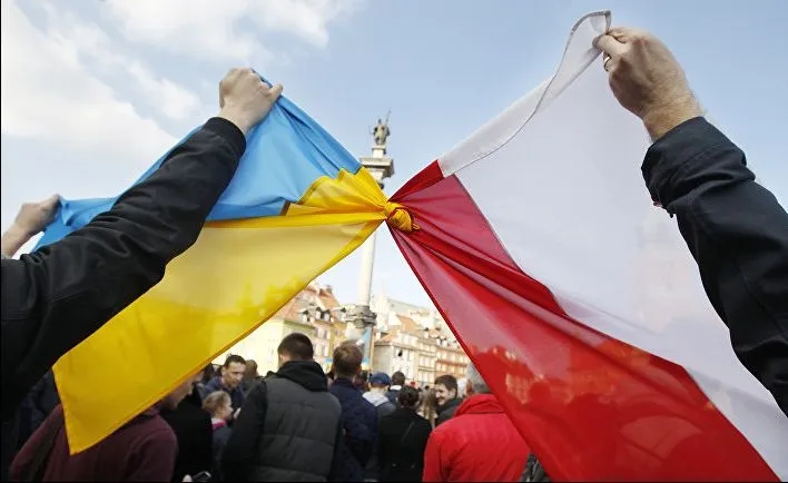 Reuters: кабмин Польши намерен обязать украинских беженцев платить за жилье с марта 2023 года