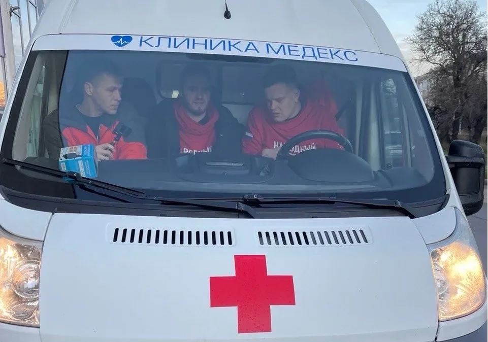 Медики Севастополя отправились на помощь луганчанам 