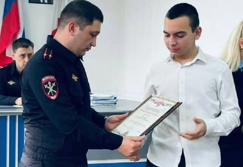 На западе Крыма подросток помог поймать опасного преступника