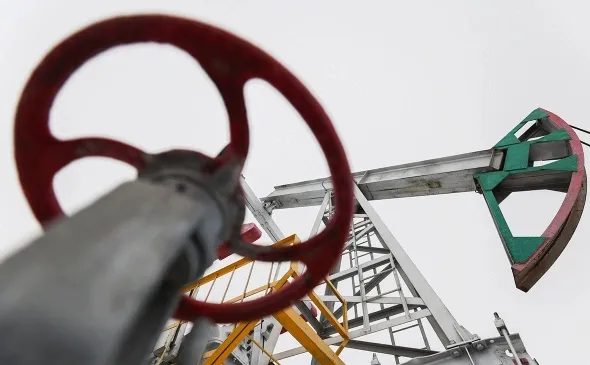 Reuters: индийские компании начали оплачивать российскую нефть дирхамами вместо долларов