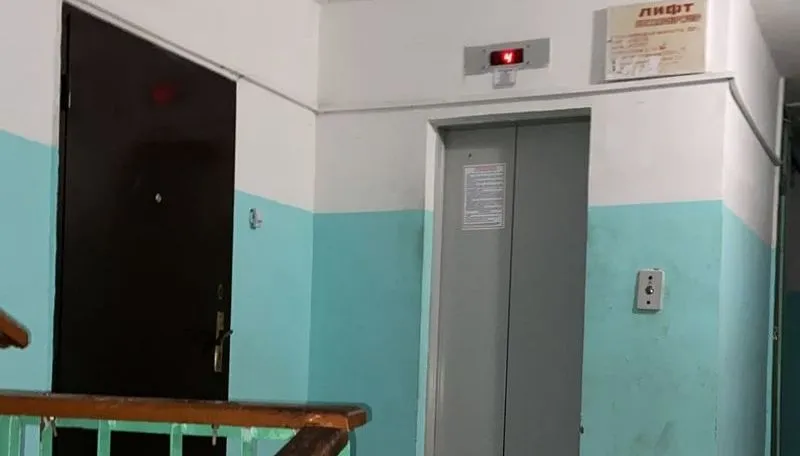 Полтысячи лифтов в жилых многоэтажках Крыма работают сверх нормы