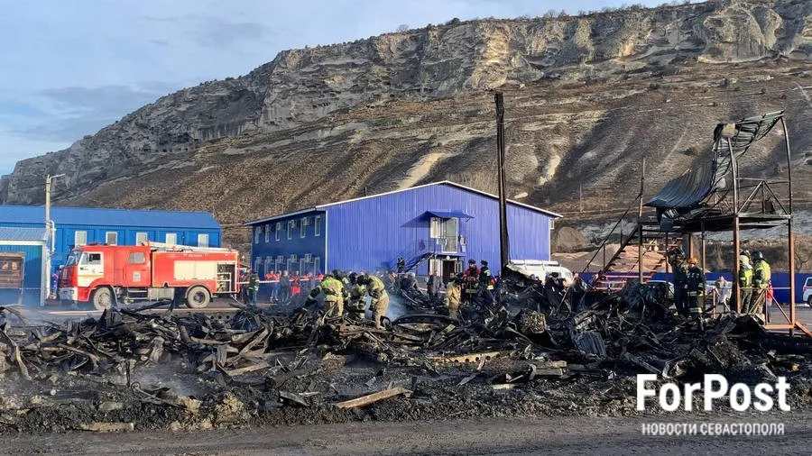 В гибельном для восьмерых строителей пожаре в Севастополе официально обвинили завхоза 