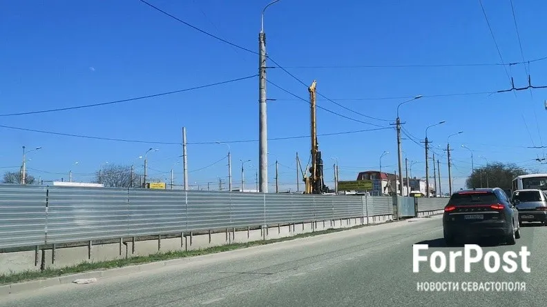 В Севастополе строят дорогу-дублёр в объезд «огурца» 
