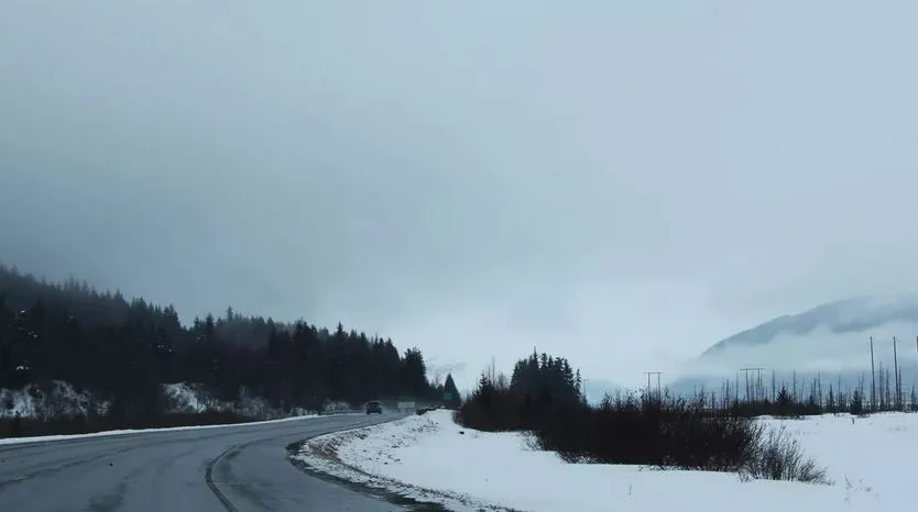 Американские военные сбили "высотный объект" над Аляской