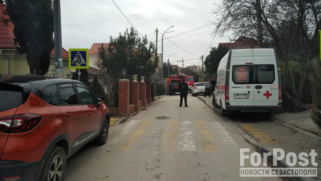 В центре Севастополя на пожаре погиб человек