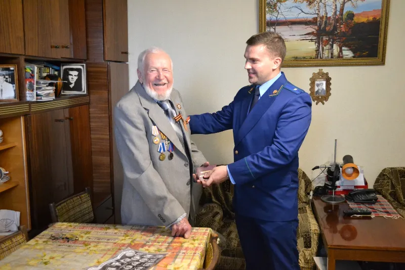 Севастополец получил статус ветерана спустя 78 лет после Великой Победы