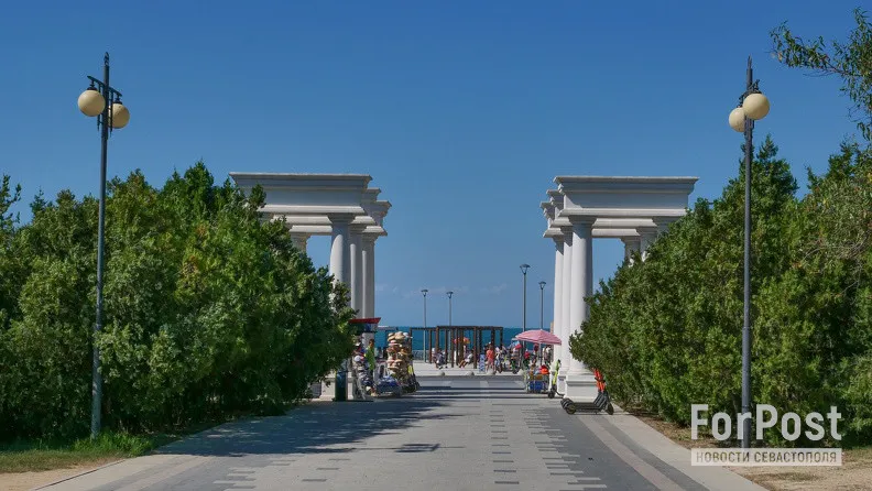 Коммерсанты Севастополя требуют строительства у моря в парке Победы