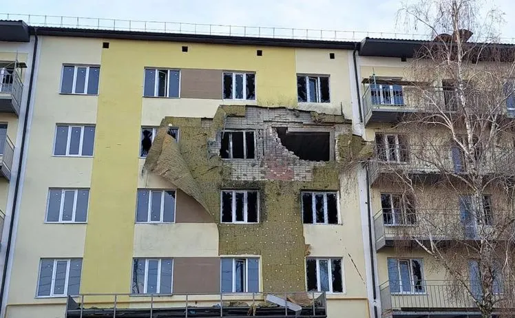 Украинские войска обстреляли микрорайон Сокол в Новой Каховке, погибла женщина