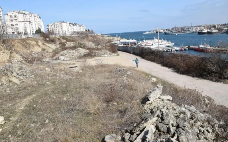 Планы строительства апартаментов на берегу Стрелецкой бухты Севастополя никуда не делись